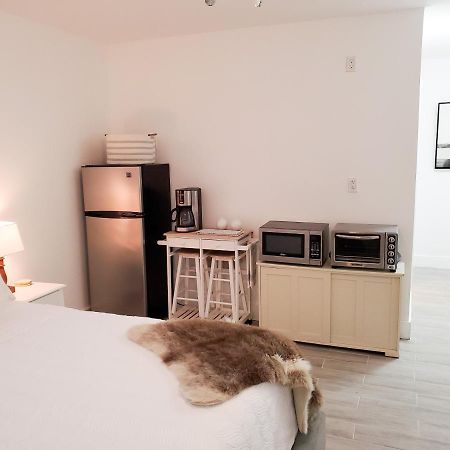 Stylish & Newly-Renovated Suites Near Las Olas Fort Lauderdale Eksteriør bilde